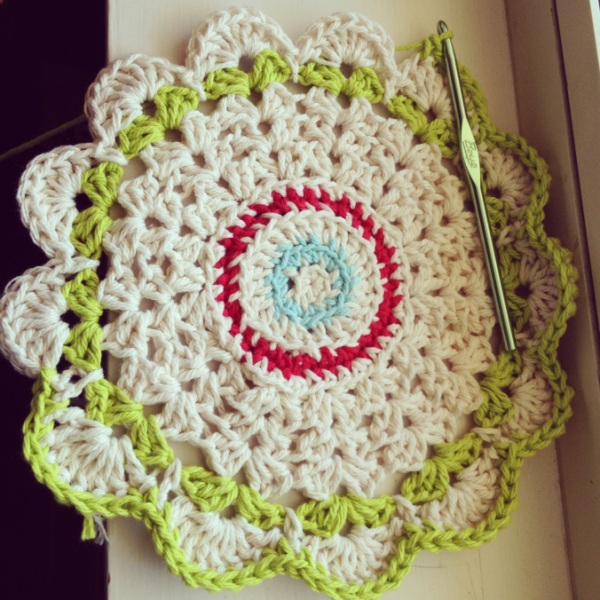 Crocheted dishcloth